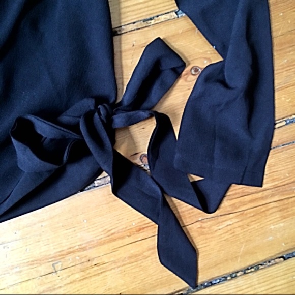 NWT LF choker collar long-sleeved wrap crop top XS - Picture 6 of 8